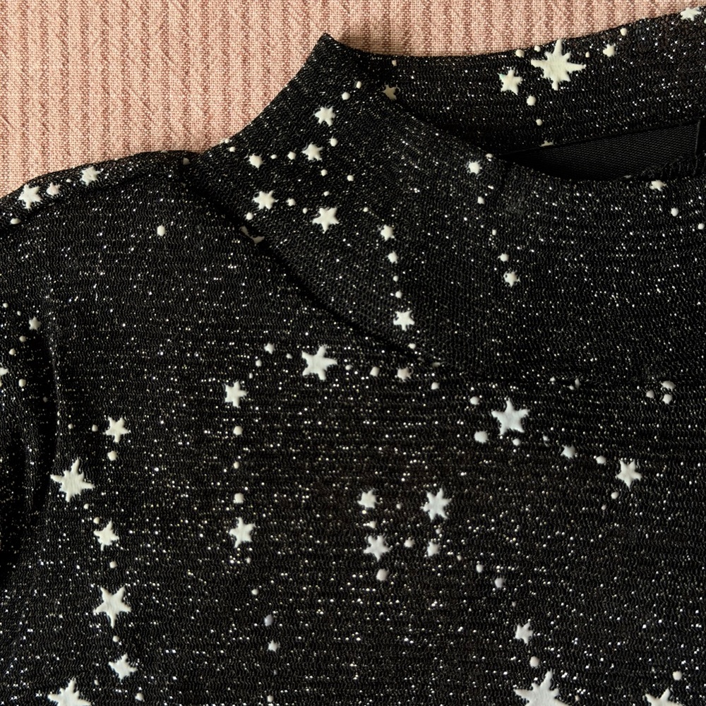 Black Mesh Star Print Top - Picture 3 of 4